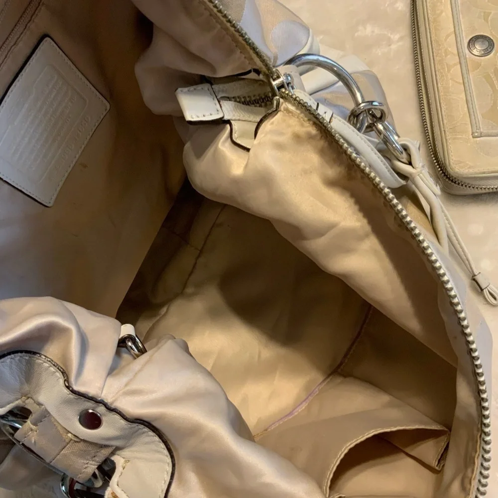 Coach All Signature Hobo Bag with Wallet